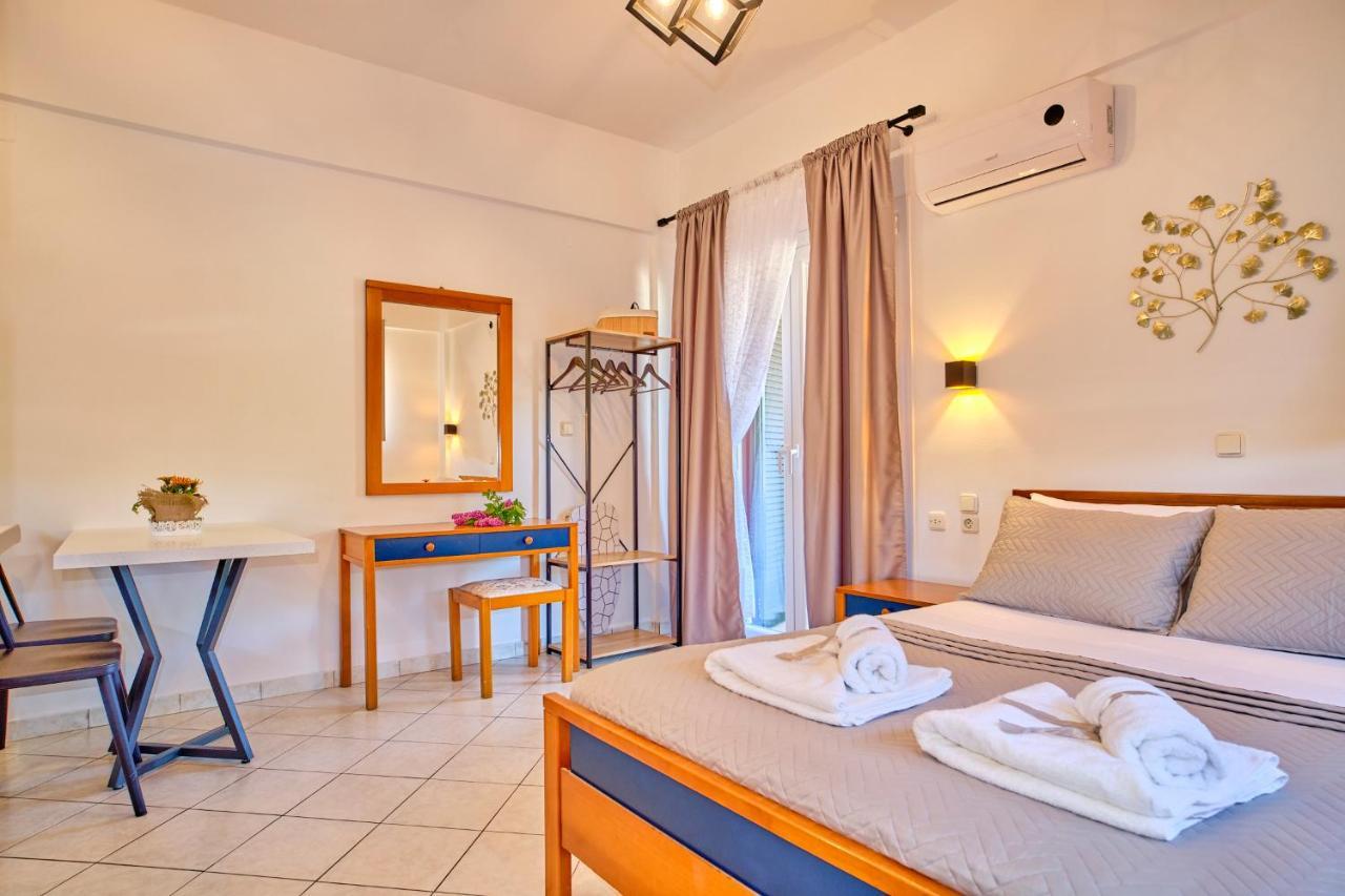 Logas Peroulades Corfu Apartment