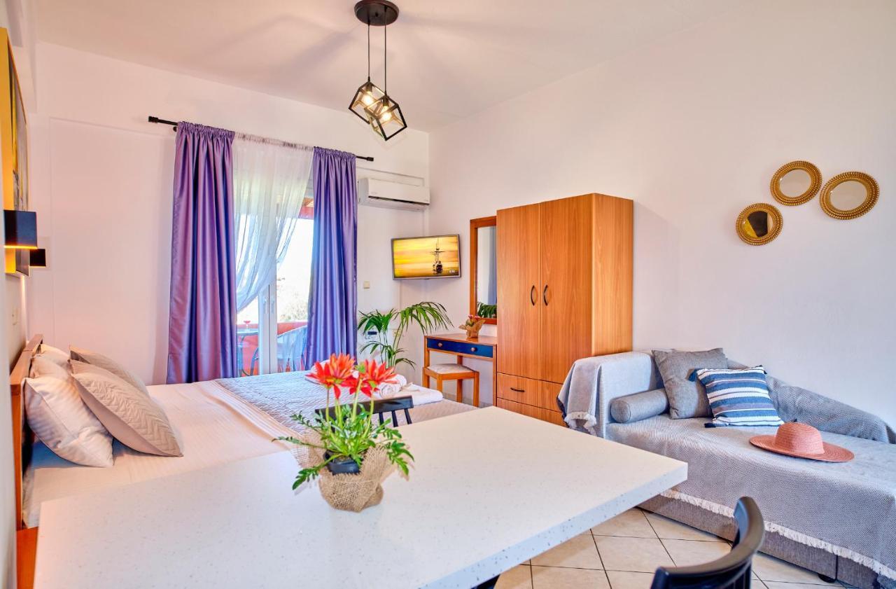 Logas Peroulades (Corfu)